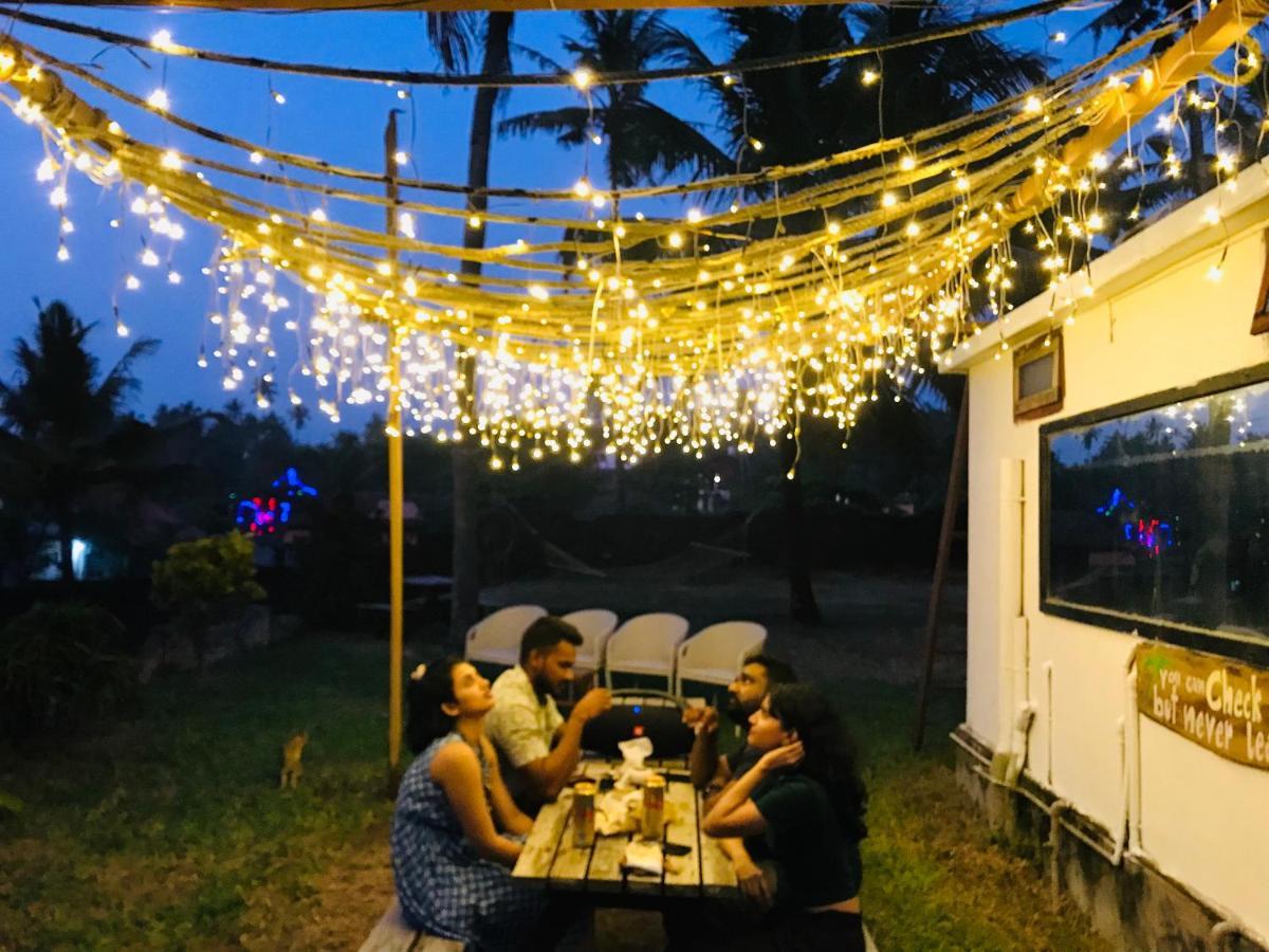 バルカラ Vibes Beach Houseヴィラ エクステリア 写真